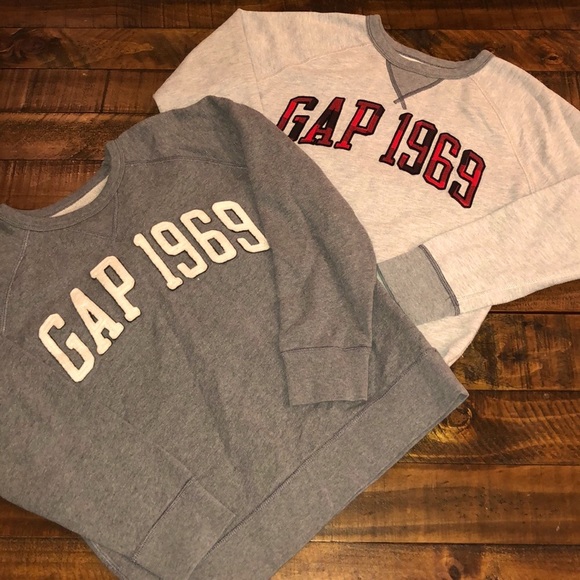 GAP Sweatshirt Bundle (kids) - Picture 1 of 10